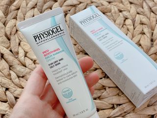 피지오겔 레드수딩 시카밸런스 크림 50ml — 5점을 준 리뷰어가 2022년 4월 올린 사용 사진