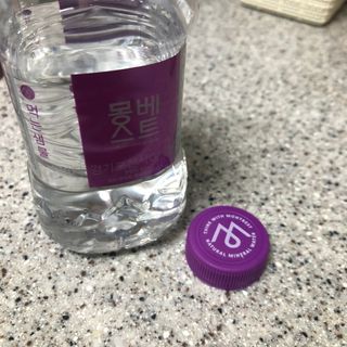 몽베스트 [MONTBEST] 330mL 20병 — 5점을 준 리뷰어가 2021년 10월 올린 사용 사진