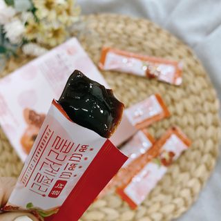 헬스업_쁘띠쁘띠석류콜라겐젤리_20g x 14포 — 5점을 준 리뷰어가 2021년 1월 올린 사용 사진