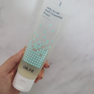 닥터에프파이브 젤리스크럽 소프트 클렌징폼 120ml — 5점을 준 리뷰어가 2022년 6월 올린 사용 사진