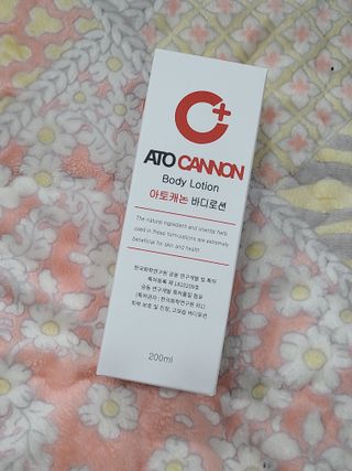 아토캐논(ATO CANNON) 아토캐논 고보습 바디로션 200ml — 5점을 준 리뷰어가 2023년 1월 올린 사용 사진