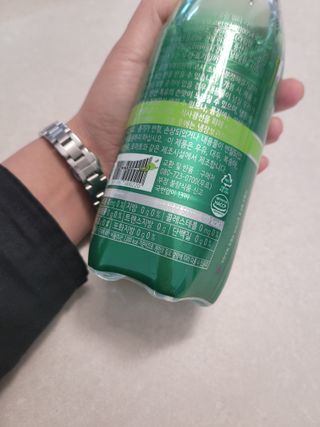 몽베스트 Montbest with Sparkling water Lime20병 — 5점을 준 리뷰어가 2022년 7월 올린 사용 사진