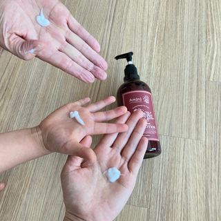 아미니 플라워테라피 바디로션  500ml 시리즈 — 4.5점을 준 리뷰어가 2021년 1월 올린 사용 사진