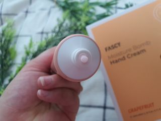 파시 FASCY 高保湿ハンドクリーム40ml+80ml セット — 5점을 준 리뷰어가 2021년 8월 올린 사용 사진
