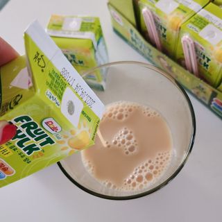 돌 Dole 후룻Mylk 바나나 135ml X32입 X1박스 — 5점을 준 리뷰어가 2022년 10월 올린 사용 사진