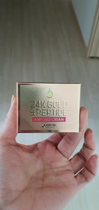 아이앤립 / EYENLIP 아이앤립 24K 골드 N 펩타이드 앰플 크림 — 5점을 준 리뷰어가 2021년 4월 올린 사용 사진