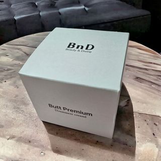 비엔디 2NOW[한글]BnD 바디 주름개선 엉덩이크림 — 5점을 준 리뷰어가 2024년 12월 올린 사용 사진