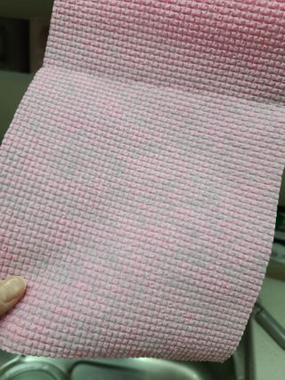 위케어 일회용 향균 수세미 50매 2롤 세트 총 100매 Pink — 5점을 준 리뷰어가 2021년 2월 올린 사용 사진
