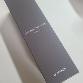 르핸스 퍼포밍 3 바디워시 비반트포렛/베티버포그 — 5점을 준 리뷰어가 2023년 4월 올린 사용 사진