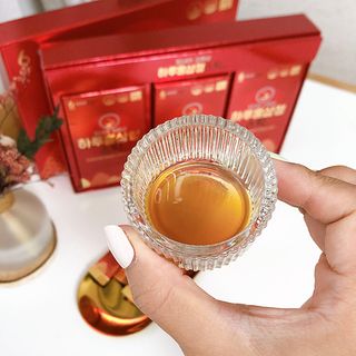힘내라김홍삼 하루홍삼정스틱 10g x 30포 — 4.5점을 준 리뷰어가 2021년 5월 올린 사용 사진