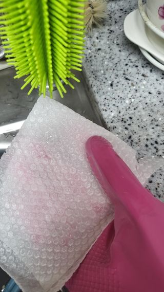 부직포나라 중금속유해물질ZERO 뜯어쓰는 주방 일회용수세미 60매 2매 — 5점을 준 리뷰어가 2022년 10월 올린 사용 사진