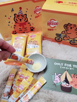 광동생활건강 [광동] 비타500데일리스틱  ★빼빼로데이★ 30포+70포+ 뚱랑이스티커+빼빼로+쇼핑백 — 5점을 준 리뷰어가 2022년 11월 올린 사용 사진