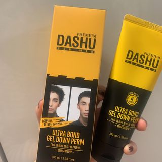 다슈코리아 다슈 포 맨 프리미엄 울트라 본드 젤 다운펌 — 5점을 준 리뷰어가 2021년 2월 올린 사용 사진