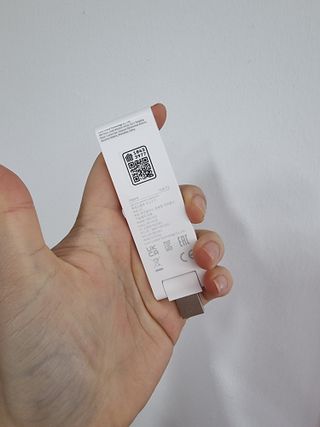 아카라 조명 스위치를 누워서 끄는 방법 (스마트 조명 스위치 2구 + 무선 리모트 스위치 1구 T1, 스마트 허브 E1) — 5점을 준 리뷰어가 2021년 12월 올린 사용 사진