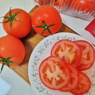 레드닥터 완숙토마토 + 통째로 동결건조한 대추방울토마토 — 5점을 준 리뷰어가 2022년 11월 올린 사용 사진