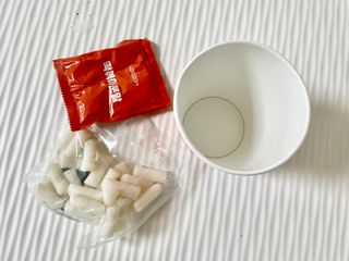 유비쿡 컵떡볶이 매운컵떡볶이2개/ 짜장컵떡볶이 2개  총 4개세트 — 5점을 준 리뷰어가 2021년 4월 올린 사용 사진