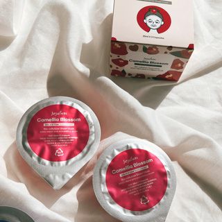 제주인디 카멜리아 블러썸 바이오셀룰로오스 마스크팩 — 4.5점을 준 리뷰어가 2021년 10월 올린 사용 사진