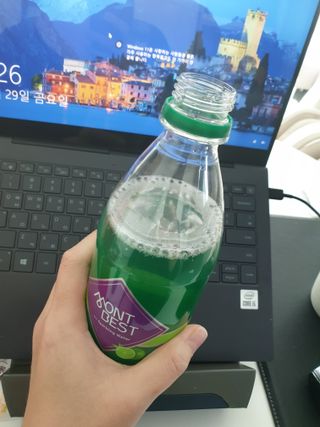 몽베스트 Montbest with Sparkling water Lime20병 — 5점을 준 리뷰어가 2021년 10월 올린 사용 사진