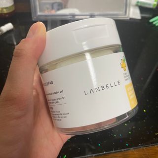 랑벨 비타 에너지 잡티 앰플 패드 65매 (투명하고 밝은 얼굴 광채패드) — 4.5점을 준 리뷰어가 2022년 6월 올린 사용 사진