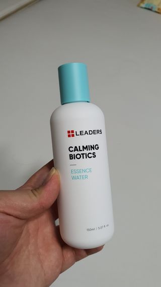 리더스코스메틱 리더스 카밍 바이오틱스 에센스 워터 — 5점을 준 리뷰어가 2021년 3월 올린 사용 사진