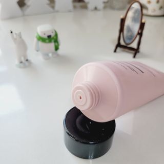 오투에니원 인컨보 바디 퍼퓸 크림 200ml — 5점을 준 리뷰어가 2022년 12월 올린 사용 사진