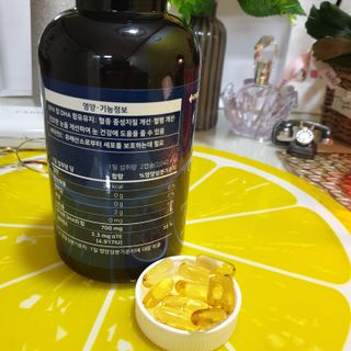서울약사신협 Finepick_오메가365_1020mg x 365캡슐 — 5점을 준 리뷰어가 2021년 4월 올린 사용 사진