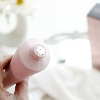 오투에니원 인컨보 바디 퍼퓸 크림 200ml — 5점을 준 리뷰어가 2022년 12월 올린 사용 사진