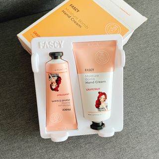 파시 FASCY 高保湿ハンドクリーム40ml+80ml セット — 4점을 준 리뷰어가 2021년 8월 올린 사용 사진
