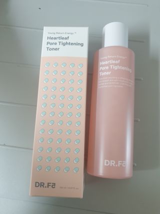 닥터에프파이브 어성초 포어 타이트닝 토너 150ml — 4점을 준 리뷰어가 2022년 6월 올린 사용 사진