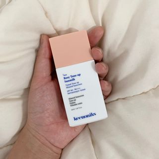 키노닉스 로지 톤업 선밀크 — 5점을 준 리뷰어가 2021년 7월 올린 사용 사진