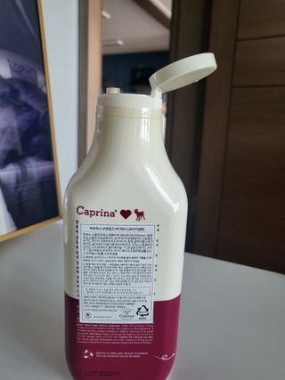 카프리나 프레쉬 산양밀크 어메이징 바디워시 500ml (오리지널향) — 5점을 준 리뷰어가 2023년 5월 올린 사용 사진