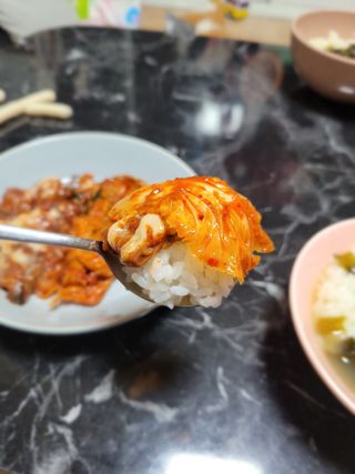 셰프애찬 별미김치 굴겉절이 1kg — 5점을 준 리뷰어가 2022년 12월 올린 사용 사진