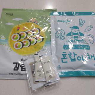 해풀잎 누구나 김밥*1ea [(혼합야채 35g *1ea,  김밥김 (5g, 5ea),  양념간장 (6g, 5ea), 참기름(5g, 2ea)] — 3.5점을 준 리뷰어가 2022년 7월 올린 사용 사진