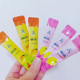 비타앤C 레몬맛, 망고맛 — 5점을 준 리뷰어가 2021년 4월 올린 사용 사진
