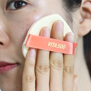 광동생활건강 MF[광동] 비타500✨주름개선·미백·SPF50+🌞퍼펙트쉴드 빅 선쿠션 본품 — 4.5점을 준 리뷰어가 2024년 5월 올린 사용 사진