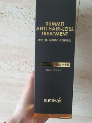 썸헤어 / SUMHAIR 썸헤어  써밋 안티 헤어로스 샴푸+트리트먼트 — 3점을 준 리뷰어가 2021년 6월 올린 사용 사진