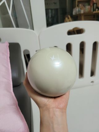 트라택 쿠셔닝 웨이트볼 0.5kg + 1kg SET — 5점을 준 리뷰어가 2022년 6월 올린 사용 사진