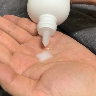리더스코스메틱 리더스 카밍 바이오틱스 에센스 워터 — 5점을 준 리뷰어가 2021년 5월 올린 사용 사진