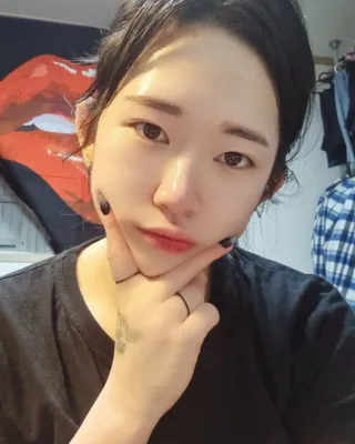 체르엠  프루브 콜라겐 앰플세럼 60ml 1병 — 5점을 준 리뷰어가 2022년 4월 올린 사용 사진