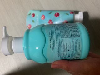 [후르디아] 과즙 뿜뿜_체리 바디워시+바디에센스 세트 — 5점을 준 리뷰어가 2020년 12월 올린 사용 사진