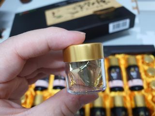서울약사신협_프리미엄황삼골드_3.75g x 12환+75mgx12병 — 5점을 준 리뷰어가 2021년 1월 올린 사용 사진