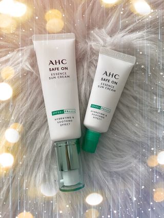 [AHC] 세이프온 에센스 선크림 올리브영 스페셜 증정 기획세트 — 5점을 준 리뷰어가 2022년 6월 올린 사용 사진