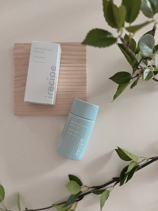 아이레시피 마일드 히알루로닉 모이스트 업 선스크린 SPF50+ PA++++ — 5점을 준 리뷰어가 2023년 6월 올린 사용 사진