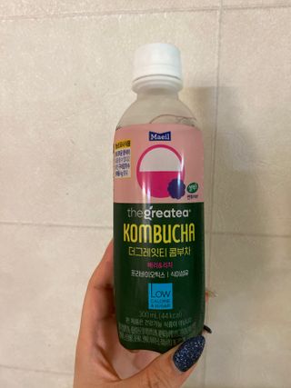 더그레잇티 콤부차 [매일유업] 더그레잇티 44kcal 콤부차 300ml *12개입 (오리지널 6개+베리리치 6개) — 5점을 준 리뷰어가 2023년 8월 올린 사용 사진