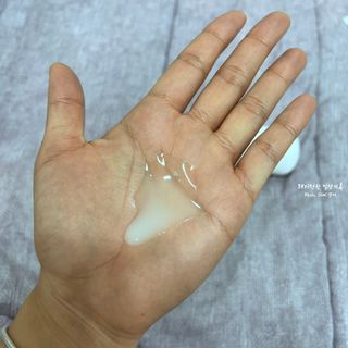리더스코스메틱 리더스 카밍 바이오틱스 #1등 진정 기획세트 [에센스 워터150ml + 크림 마스크80ml] — 4.5점을 준 리뷰어가 2022년 9월 올린 사용 사진