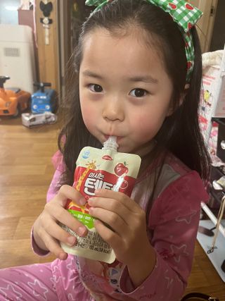 나우캠페인용 [한미사이언스] 우리 아이 튼튼, 엄마 마음 든든! 마시는텐텐 플러스 (100ml*10입) — 5점을 준 리뷰어가 2023년 12월 올린 사용 사진