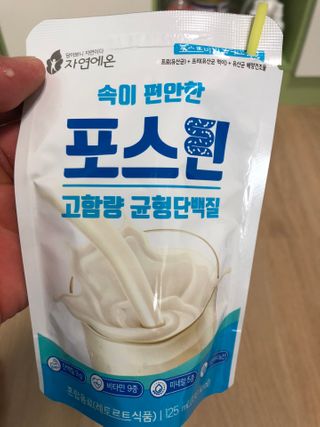 자연에온 마시는 프로틴 고함량 균형단백질 음료 포스틴 125ml 10개입 1BOX — 5점을 준 리뷰어가 2021년 3월 올린 사용 사진