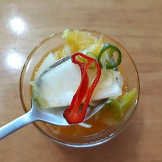 셰프애찬 단호박 백김치 1kg — 5점을 준 리뷰어가 2022년 10월 올린 사용 사진