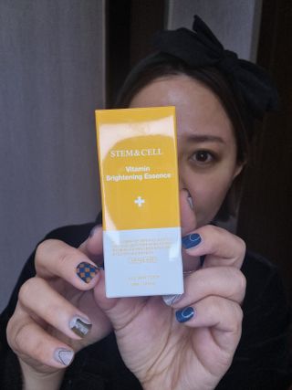 체르엠 스템앤셀 비타민 브라이트닝 에센스 30ml 1개 — 5점을 준 리뷰어가 2021년 12월 올린 사용 사진