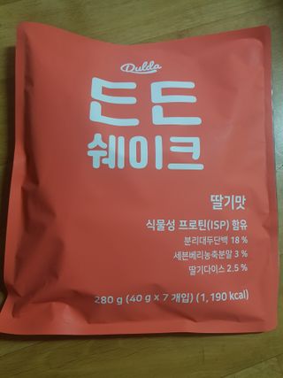 [덜다] 든든 식물성 단백질 쉐이크 40g X 7입 (곡물/딸기) — 5점을 준 리뷰어가 2023년 8월 올린 사용 사진